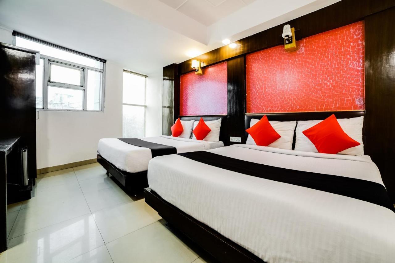 Capital O 6408 Hotel Delhi Heart Neu-Delhi Exterior foto