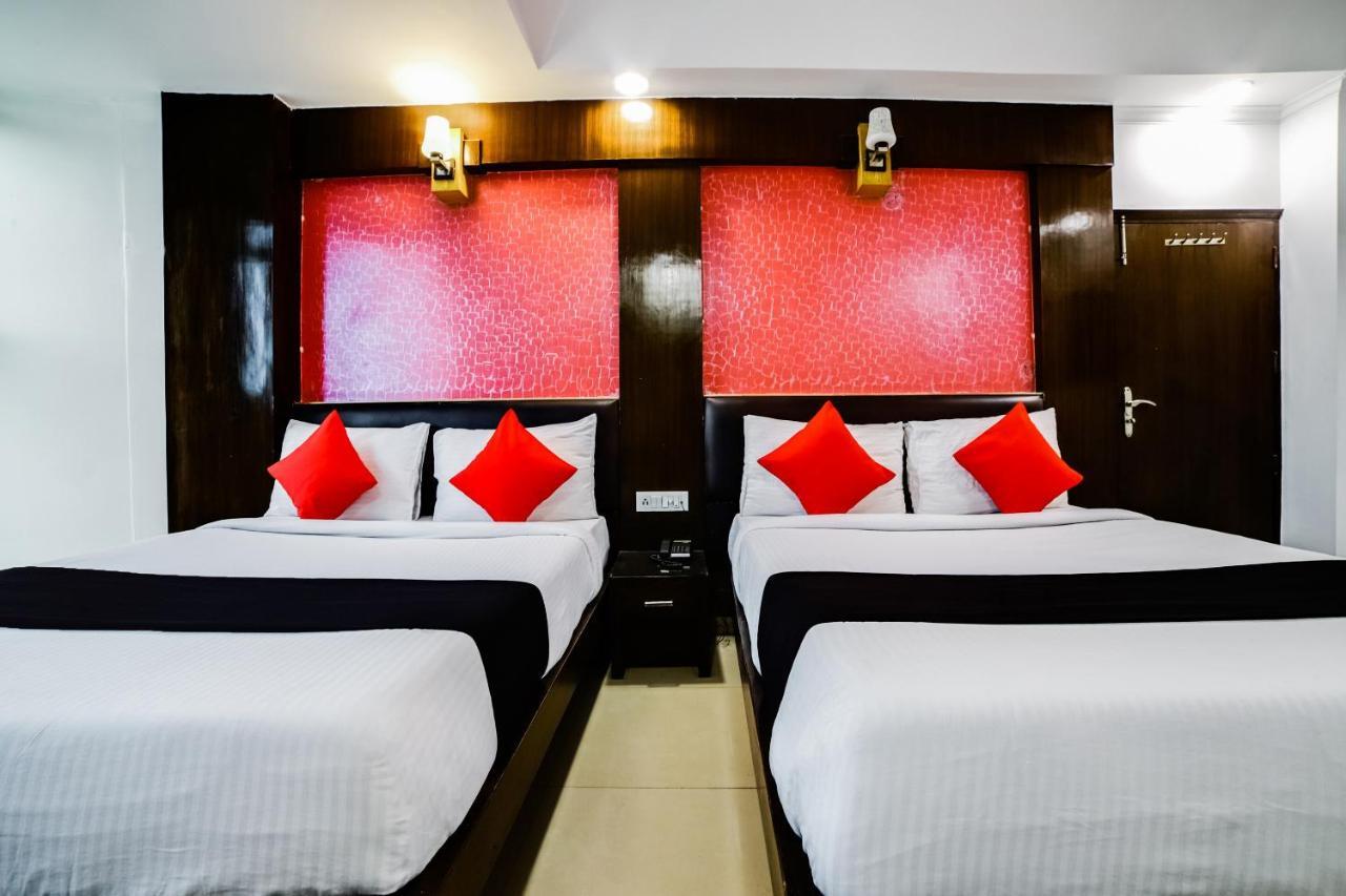 Capital O 6408 Hotel Delhi Heart Neu-Delhi Exterior foto
