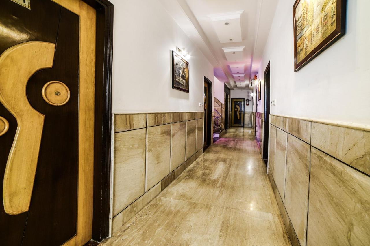Capital O 6408 Hotel Delhi Heart Neu-Delhi Exterior foto